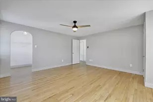 109 E Pine St, Ephrata, PA 17522 - Photo 11