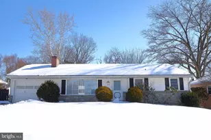 326 E Charlotte St, Millersville, PA 17551 - Photo 1