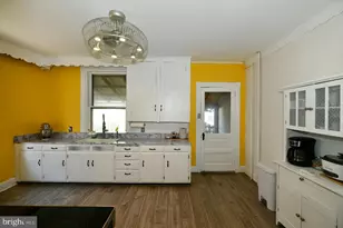 22 Miller St, Strasburg, PA 17579 - Photo 7