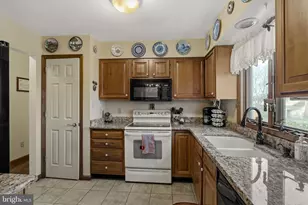 23 Eastbrooke Dr, Ephrata, PA 17522 - Photo 7