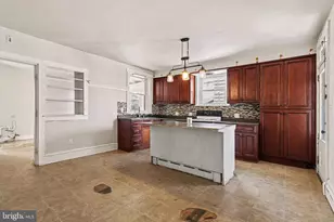 104 E Harrisburg Ave, Elizabethtown, PA 17022 - Photo 9