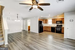 207 Norbury Cir, Willow Street, PA 17584 - Photo 9