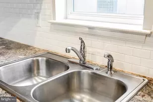 207 Norbury Cir, Willow Street, PA 17584 - Photo 15