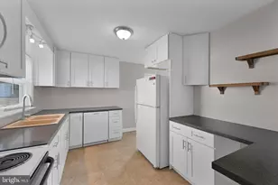 535 N Locust St, Elizabethtown, PA 17022 - Photo 13