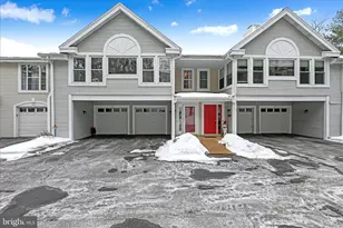 401 Country Pl Dr, Lancaster, PA 17601 - Photo 3