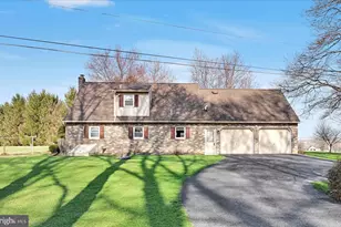 525 Hackman Rd, Lititz, PA 17543 - Photo 3