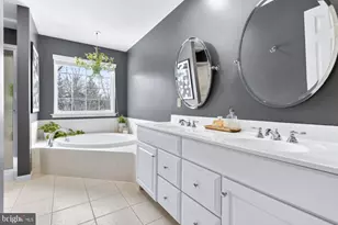 649 Dorset St, Lititz, PA 17543 - Photo 21