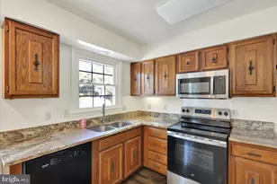 2439 Cypress Dr, Lancaster, PA 17602 - Photo 15