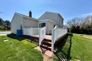 2439 Cypress Dr, Lancaster, PA 17602 - Photo 43