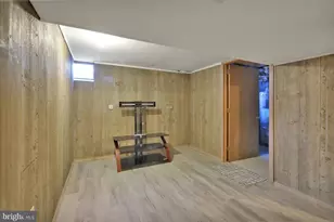 2439 Cypress Dr, Lancaster, PA 17602 - Photo 35