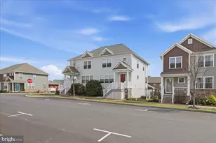 20 Pacific Blvd, Ephrata, PA 17522 - Photo 3