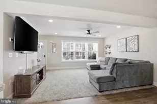 20 Pacific Blvd, Ephrata, PA 17522 - Photo 13