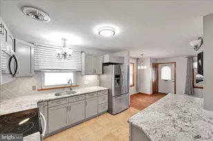 530 N Mt Joy St, Elizabethtown, PA 17022 - Photo 13