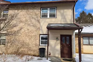 333 Greenland Dr, Lancaster, PA 17602 - Photo 1