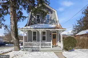 1001 Spruce St, Columbia, PA 17512 - Photo 1