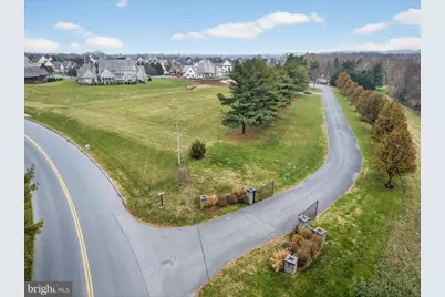 50 Meadowbreeze, Lititz, PA 17543 - Photo 5