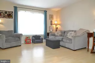 234 N 11th St, Akron, PA 17501 - Photo 3