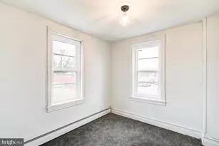 852 Blunston St, Columbia, PA 17512 - Photo 17