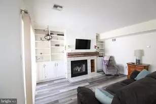 107 Treetops Dr, Lancaster, PA 17601 - Photo 19