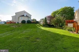 107 Treetops Dr, Lancaster, PA 17601 - Photo 7