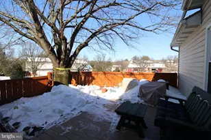 107 Treetops Dr, Lancaster, PA 17601 - Photo 11