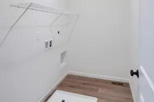 1229 Hershey Ln, Lancaster, PA 17601 - Photo 11