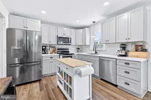 117 Laurie Ln, Lititz, PA 17543 - Photo 13