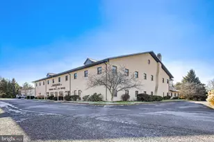 885 S Chiques Rd, Manheim, PA 17545 - Photo 1