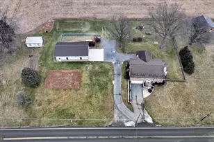 740 S Cocalico Rd, Denver, PA 17517 - Photo 3