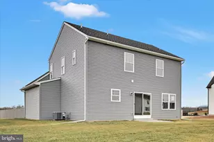 256 Pilgrim Dr, Lancaster, PA 17603 - Photo 31