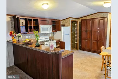 927 Emerald Street, Ephrata, PA 17522 - Photo 5