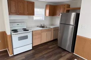 29 Hilltop Ave, Akron, PA 17501 - Photo 7