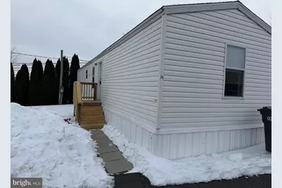 29 Hilltop Avenue, Akron, PA 17501 - Photo 1