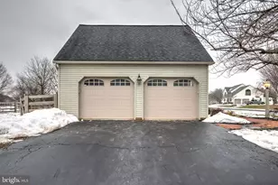 152 Kings Gate Dr, Lititz, PA 17543 - Photo 41