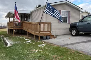 304 Pfautz Hill Rd, Stevens, PA 17578 - Photo 1