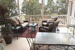 901 Spring Garden St, Elizabethtown, PA 17022 - Photo 11