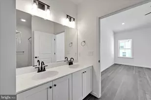 131 Hillard Field, Lancaster, PA 17603 - Photo 17