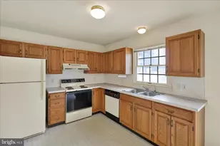 36 Cranfield Ct, Elizabethtown, PA 17022 - Photo 5