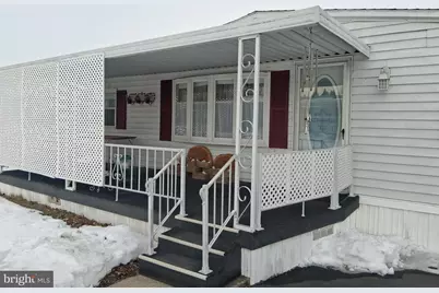 17 Stony Run Village, Denver, PA 17517 - Photo 1