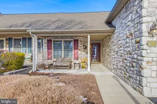 730 Heather Ridge, Manheim, PA 17545 - Photo 3