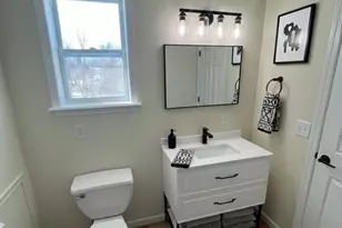 325 Village Spring Ln, Reinholds, PA 17569 - Photo 9