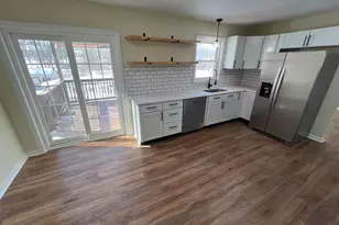 325 Village Spring Ln, Reinholds, PA 17569 - Photo 15