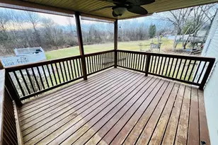 325 Village Spring Ln, Reinholds, PA 17569 - Photo 15