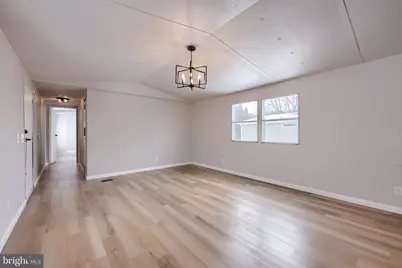 215 Fawn Meadow Crossing, Lancaster, PA 17603 - Photo 3