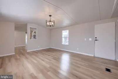 215 Fawn Meadow Crossing, Lancaster, PA 17603 - Photo 5