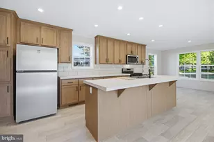 824 Carrie Ct, Lancaster, PA 17601 - Photo 13