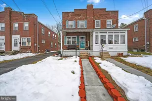 229 Locust St, New Holland, PA 17557 - Photo 1