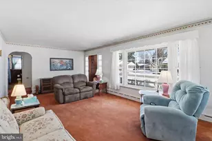 186 N Laurel St, Manheim, PA 17545 - Photo 5