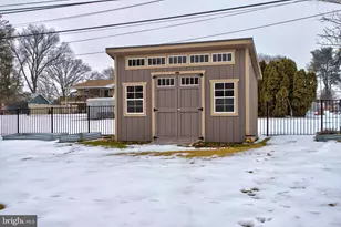 825 Robin Rd, Lancaster, PA 17601 - Photo 29