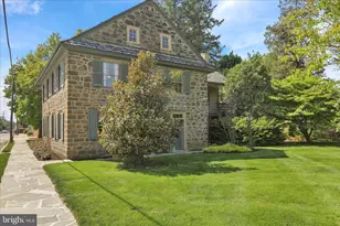 27 E Main St, Strasburg, PA 17579 - Photo 5